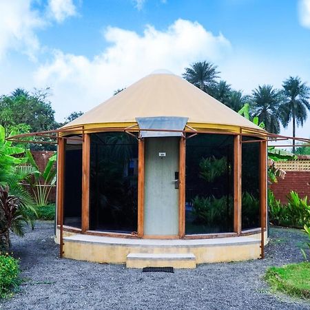 Shanti Resorts Valsad Экстерьер фото