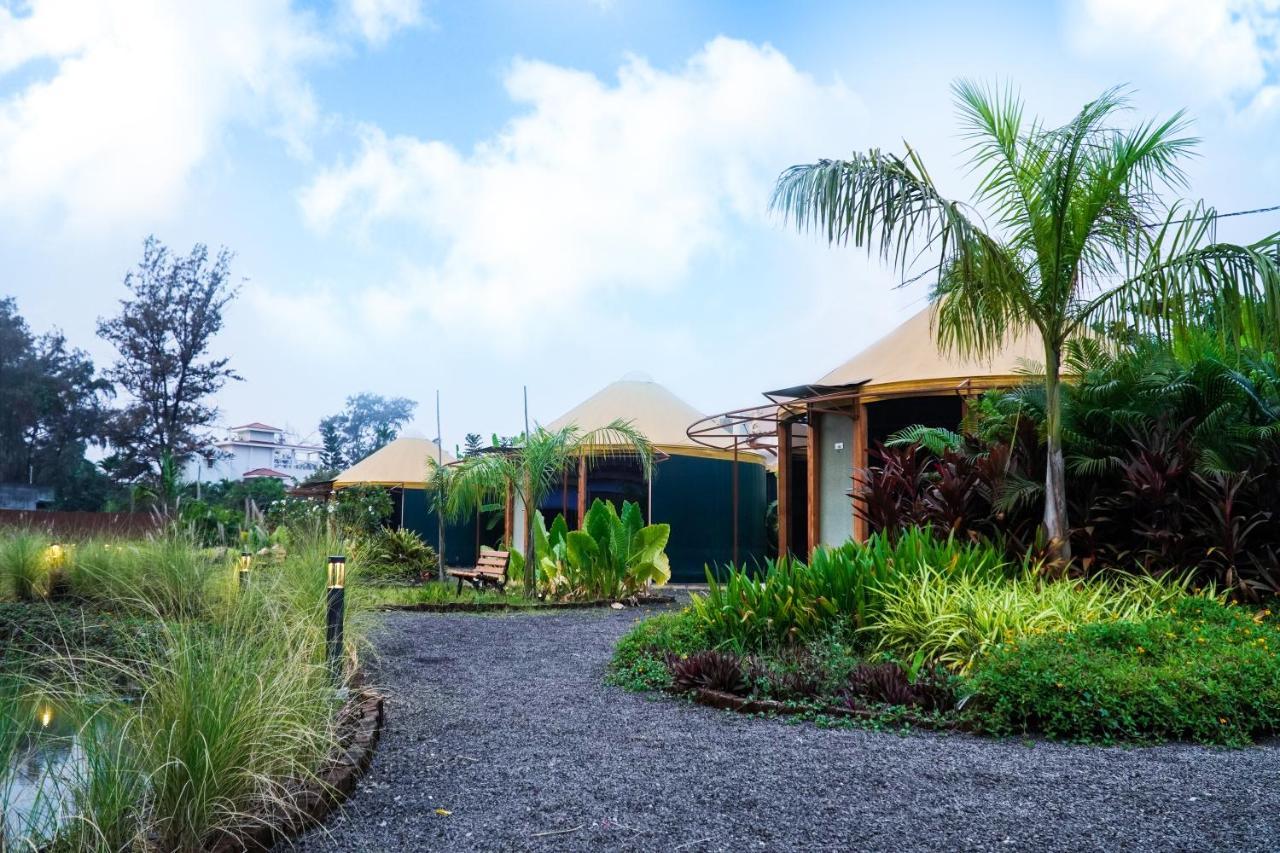 Shanti Resorts Valsad Экстерьер фото